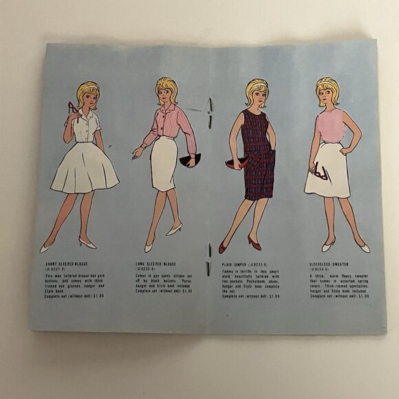 1960s Ideal Tammy Doll 3"x5" Style Book with Outfits for Doll & Family 32 pages - Picture 7 of 11